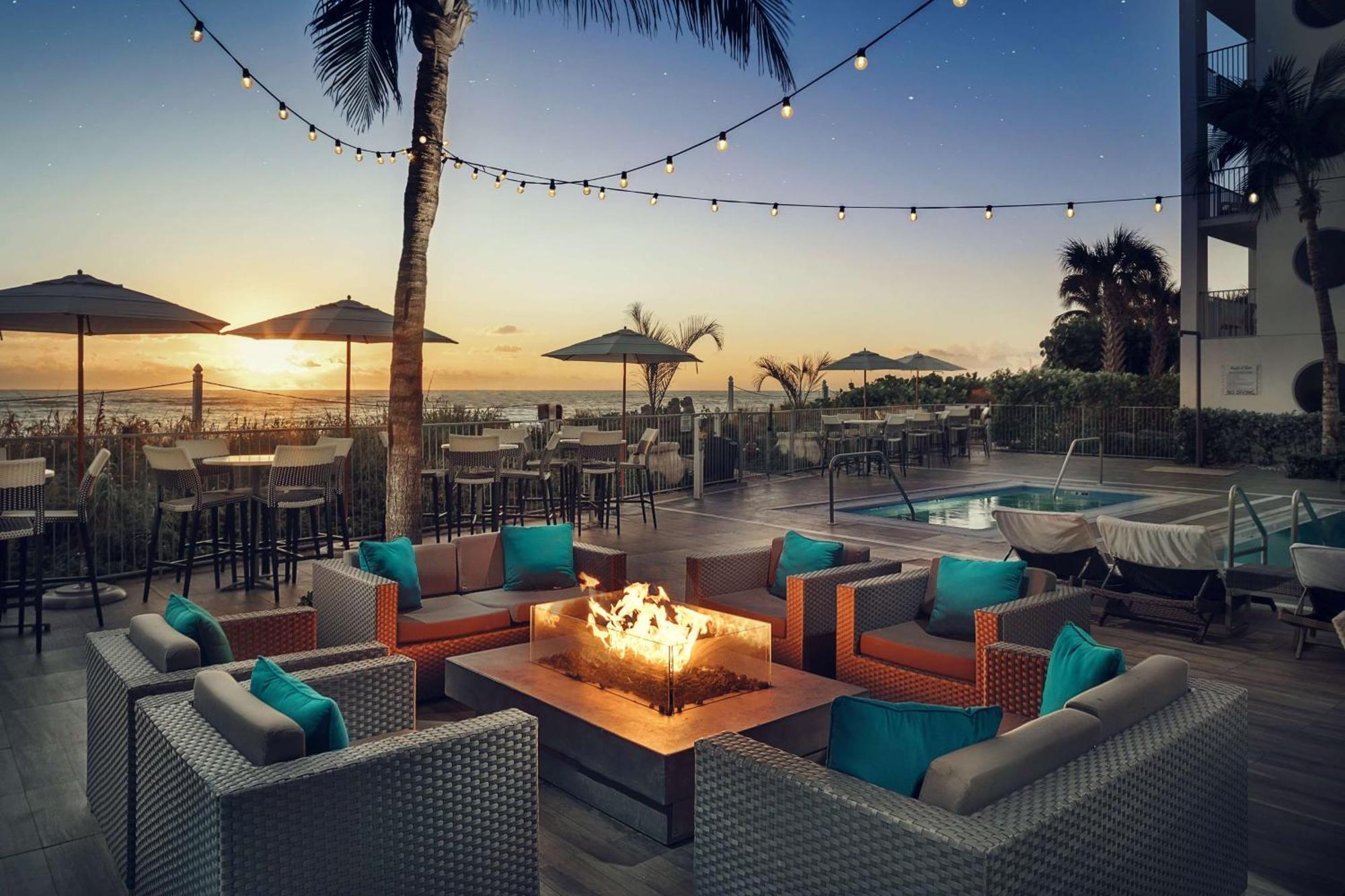 Costa D'Este Beach Resort & Spa Vero Beach Exterior photo